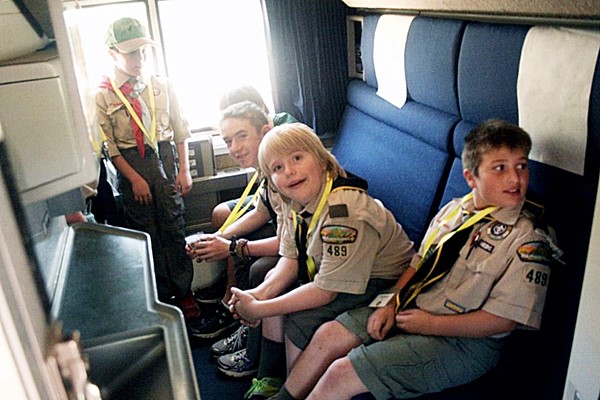 photo of scouts on Amtrak train