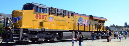 father and young son at Oceano Depot